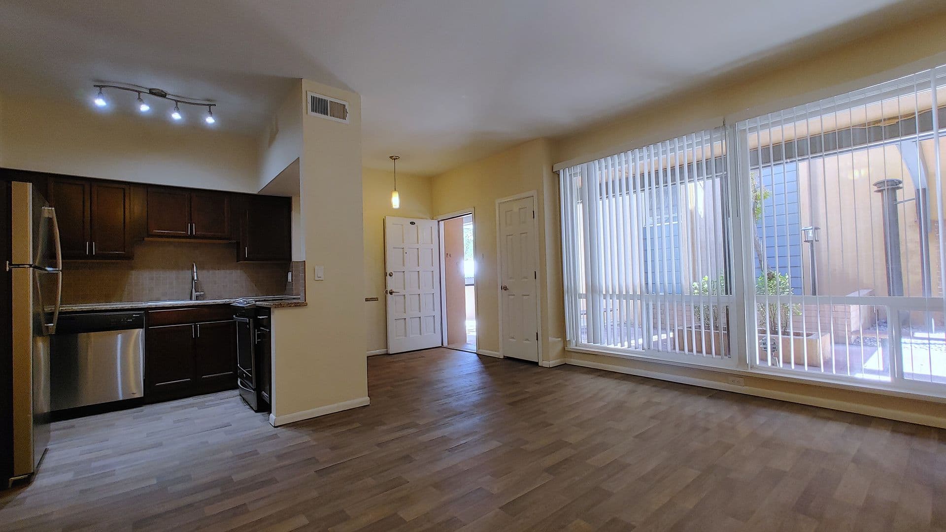 Albuquerque Apartment: 2901 Euclid Ave NE