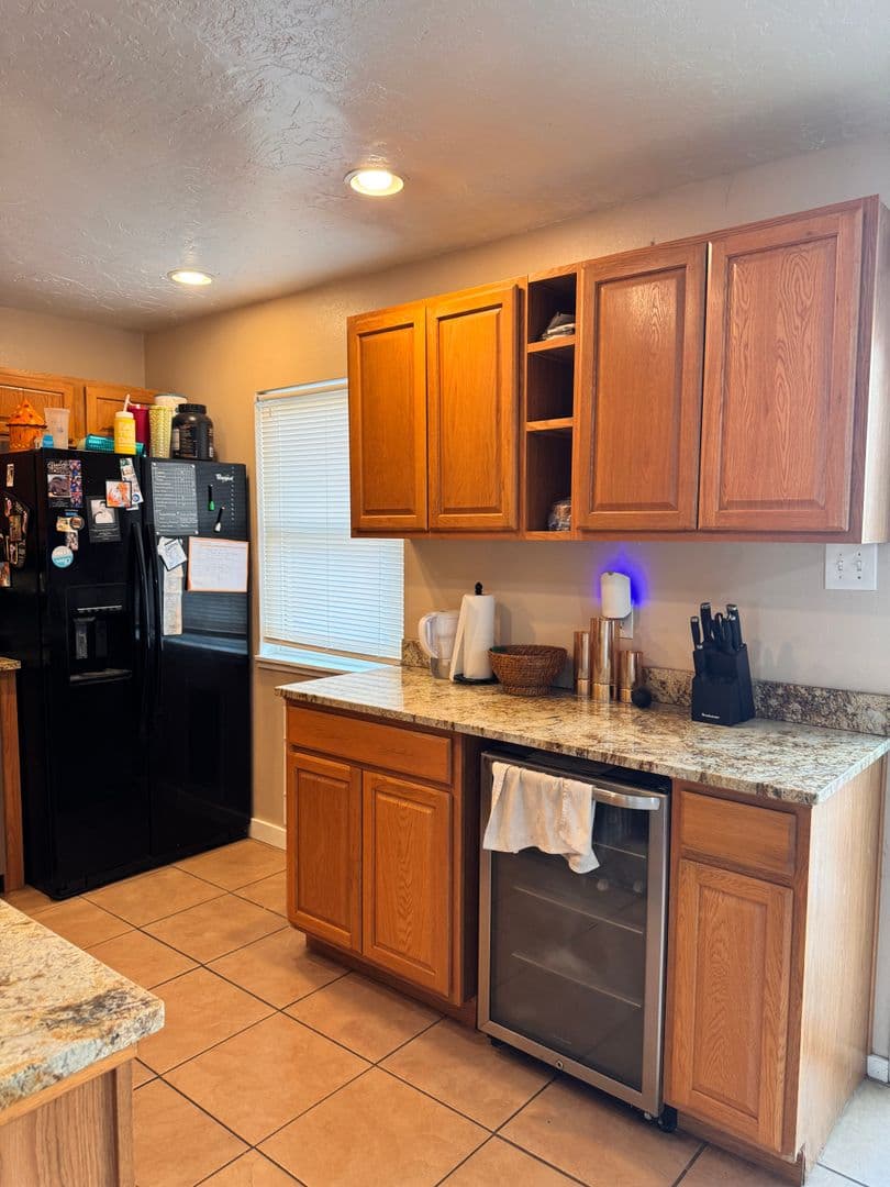 Albuquerque House: 641 Camino Floretta NW