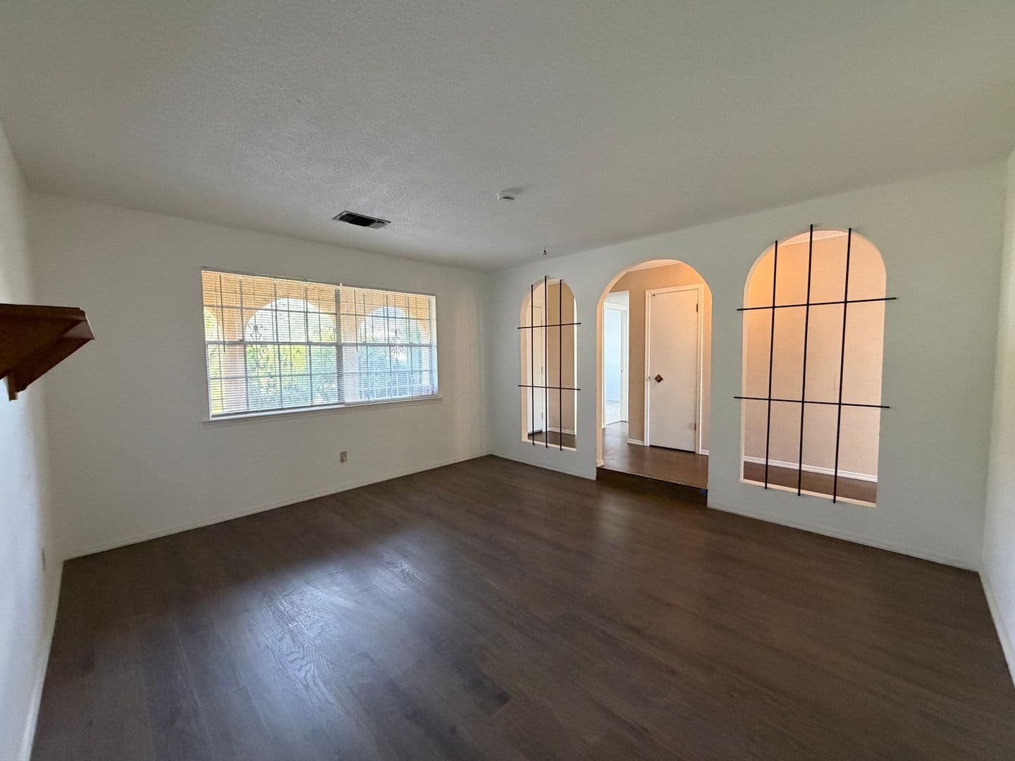 Albuquerque House: 3801 Shenandoah Pl NE