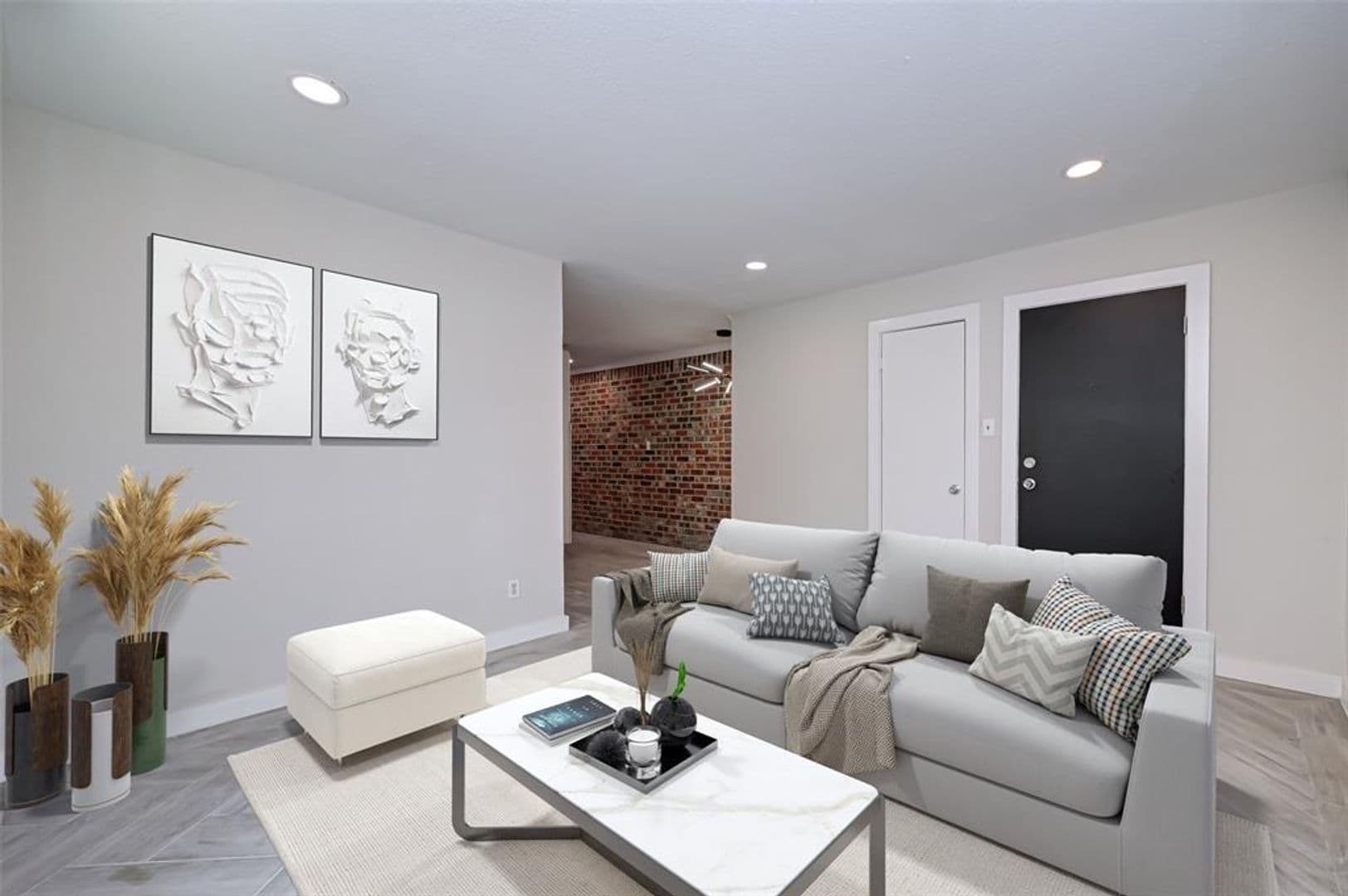 Houston Apartment: 1747 Wroxton Court
