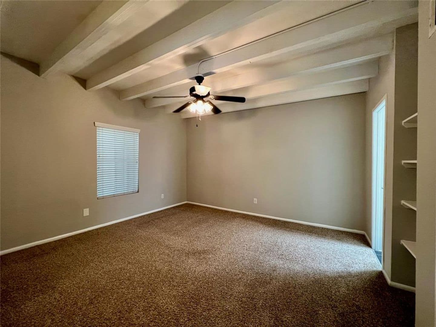 Houston Apartment: 219 Marshall