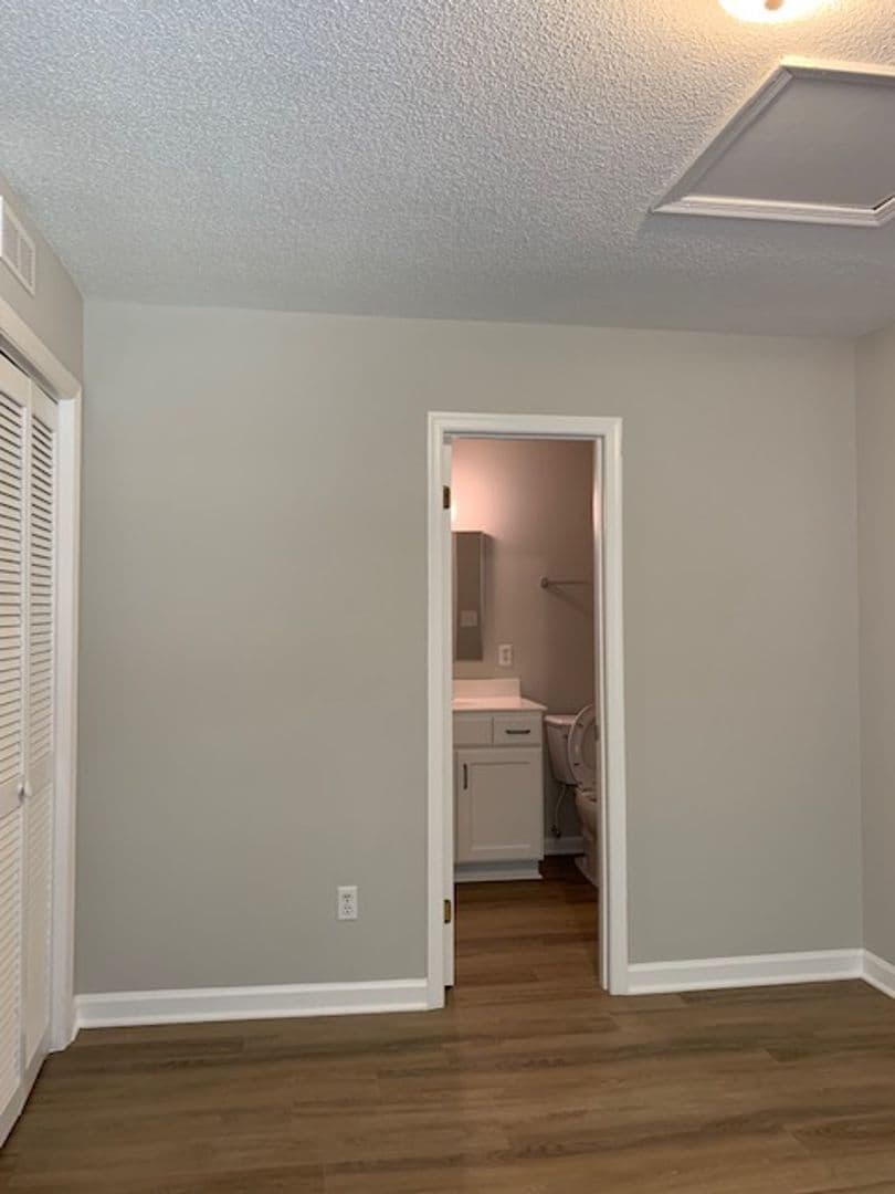 Apex Apartment: 200 Culvert Street
