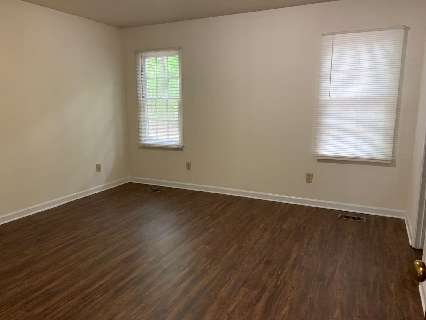 Raleigh Apartment: 2401-07 Sawmill Road