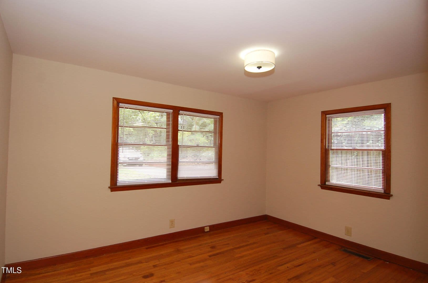 Raleigh Apartment: 3206 Ruffin Street