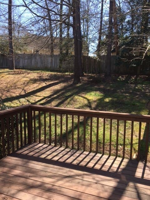 Raleigh House: 4013 Old Coach Road