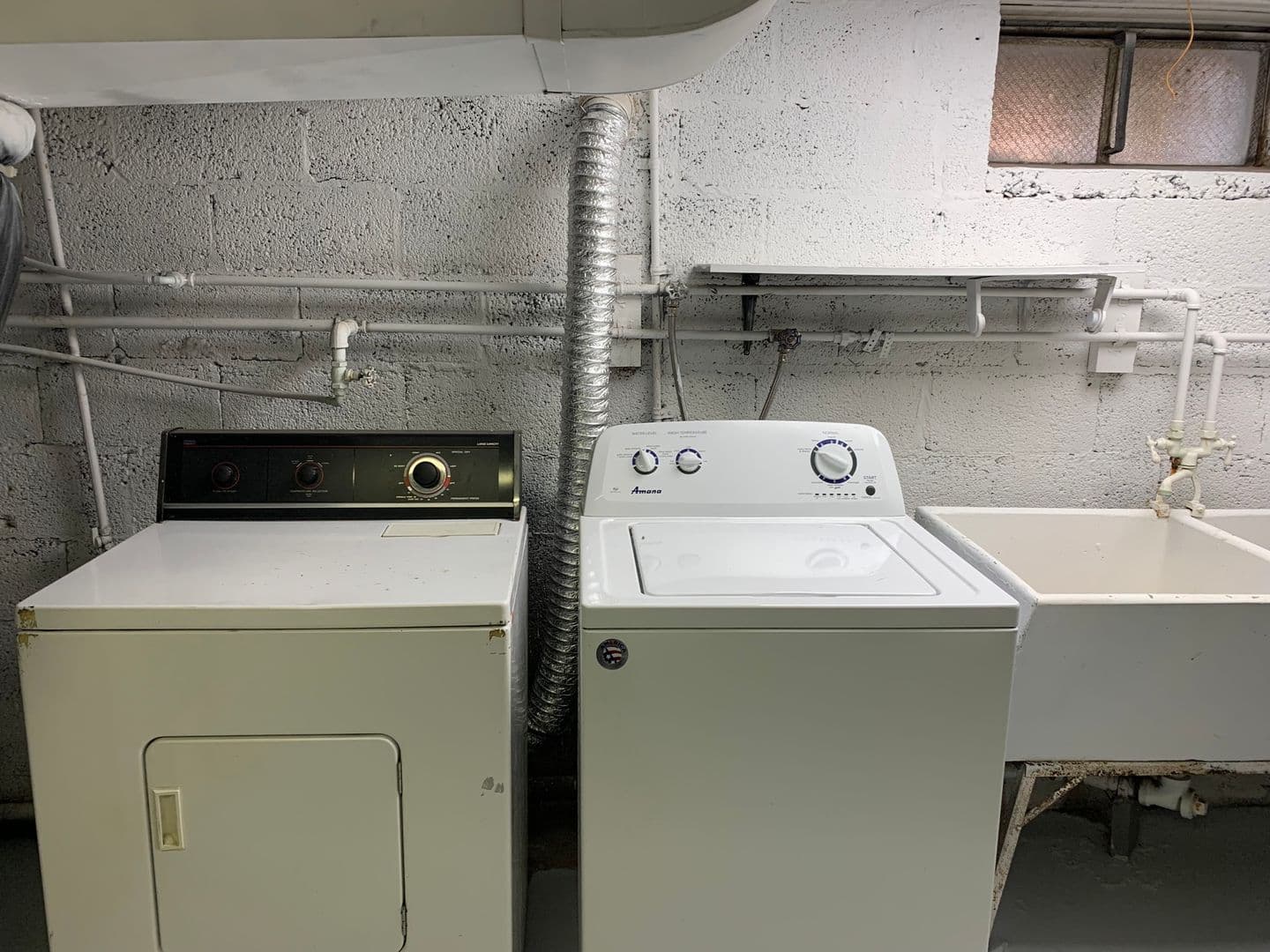 Raleigh Apartment: 3113 & 3115 Douglas Street