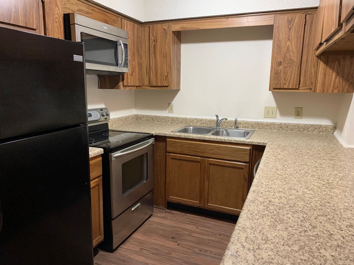 Raleigh Apartment: 4030-4042 Arckelton Drive