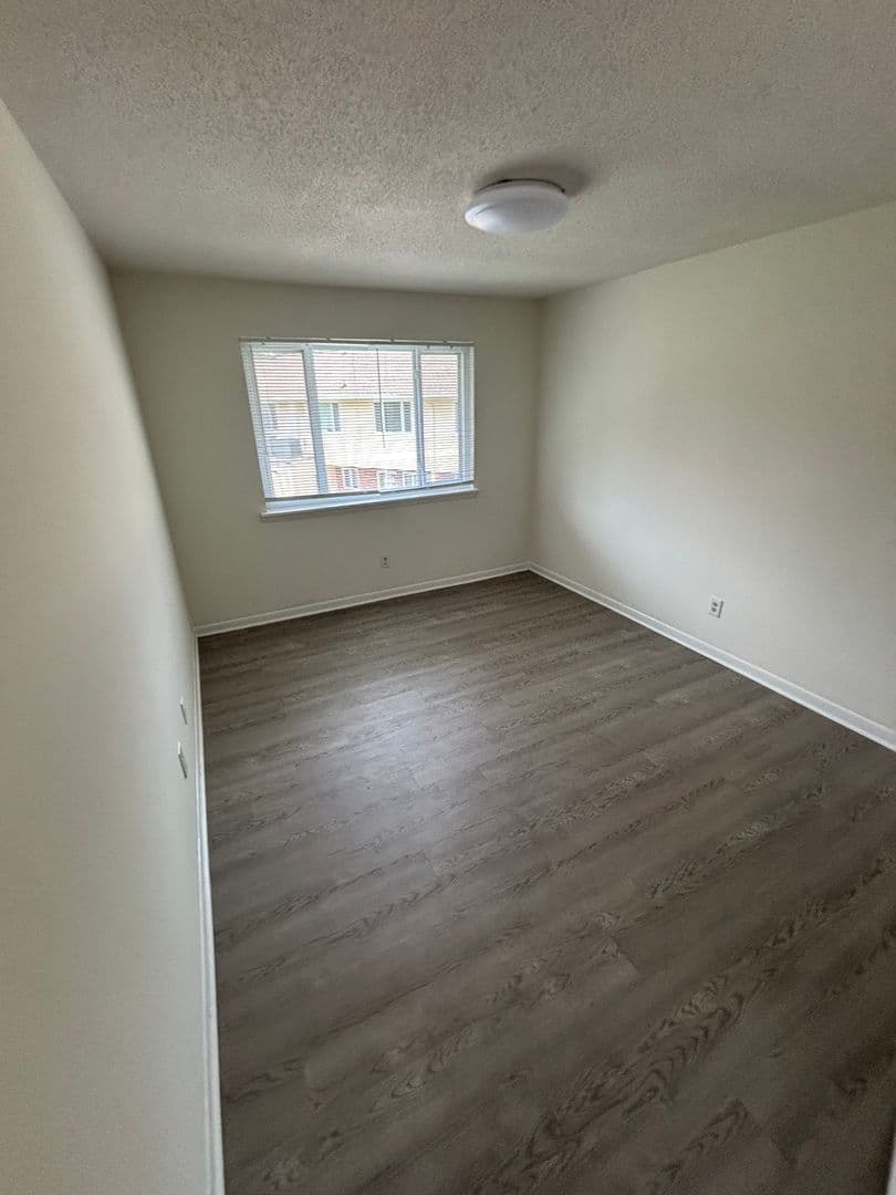 Raleigh Apartment: 2357 Champion Court