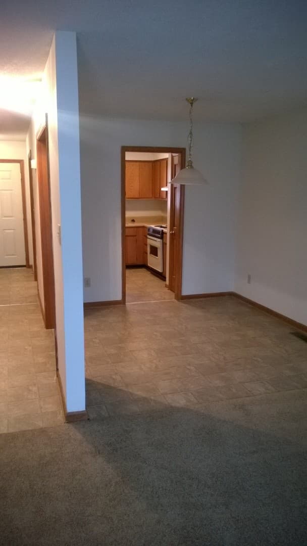 Raleigh Apartment: 552, 554 & 556 Brent Road