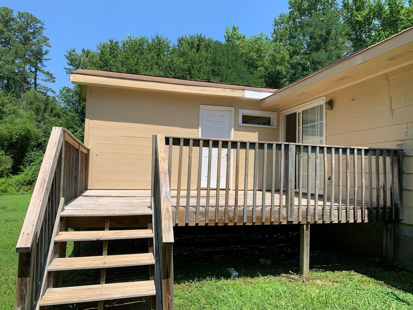 Raleigh Apartment: 4813 Brockton Drive