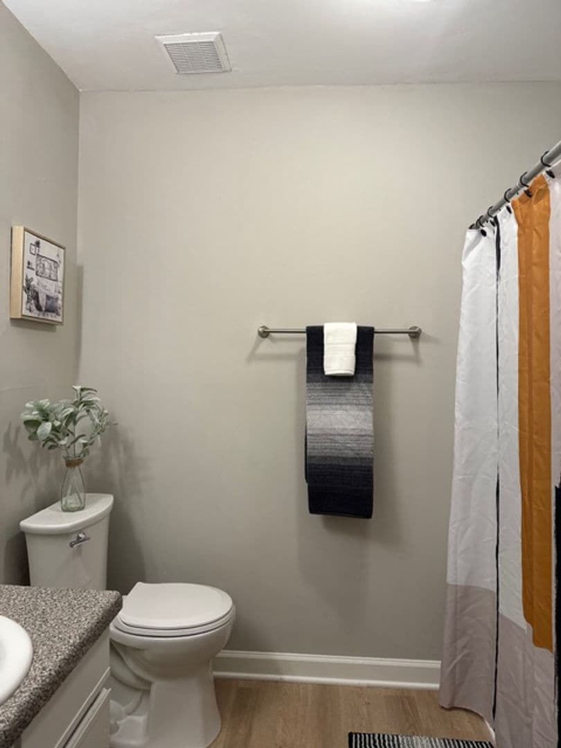 Cary Apartment: Ashton Woods