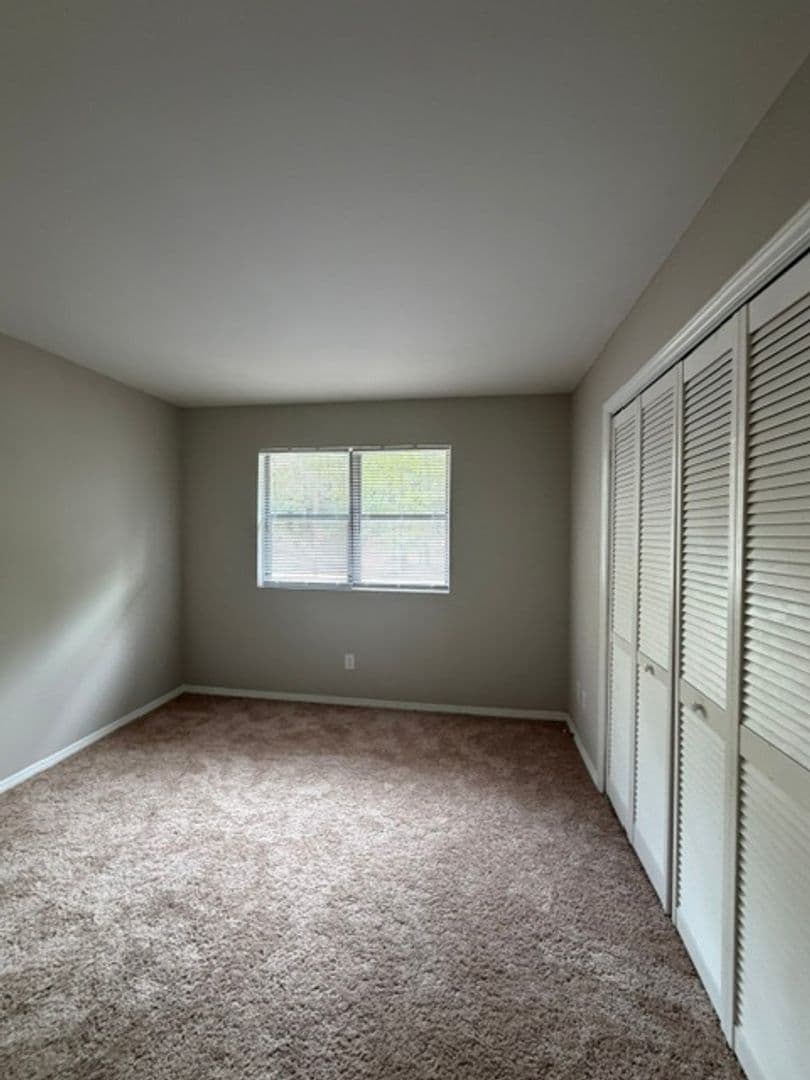 Cary Apartment: Ashton Woods