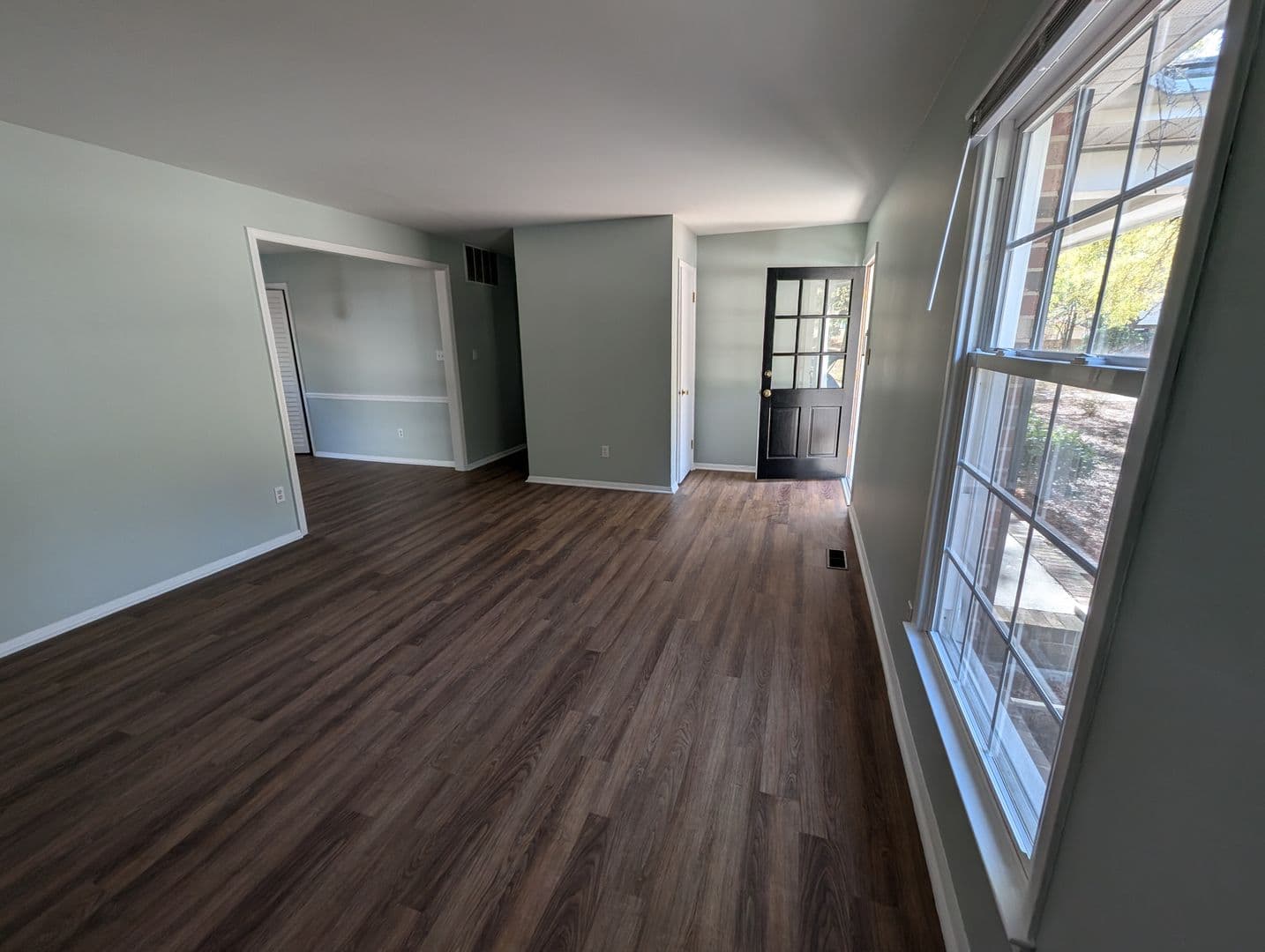 Raleigh House: 1208 Somerset Road