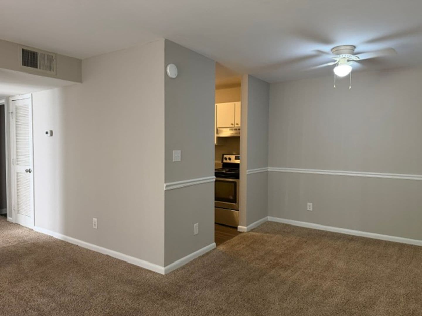 Cary Apartment: Ashton Woods