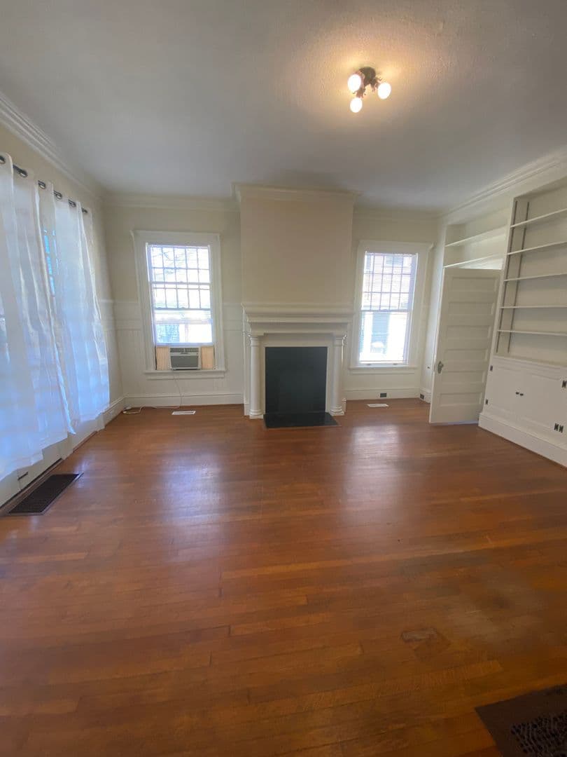 Raleigh Apartment: 606 N. Blount Street