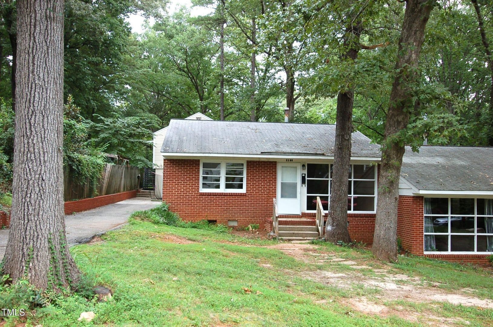 Raleigh Apartment: 3206 Ruffin Street