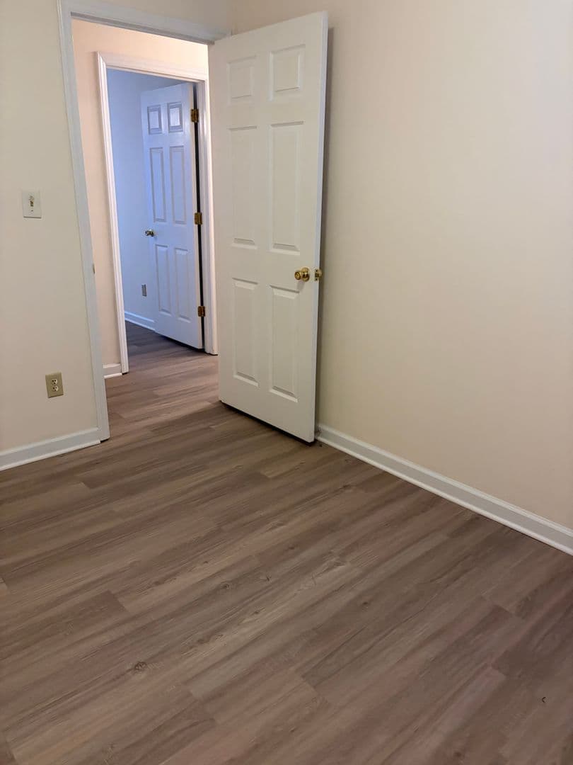 Raleigh House: 4013 Old Coach Road