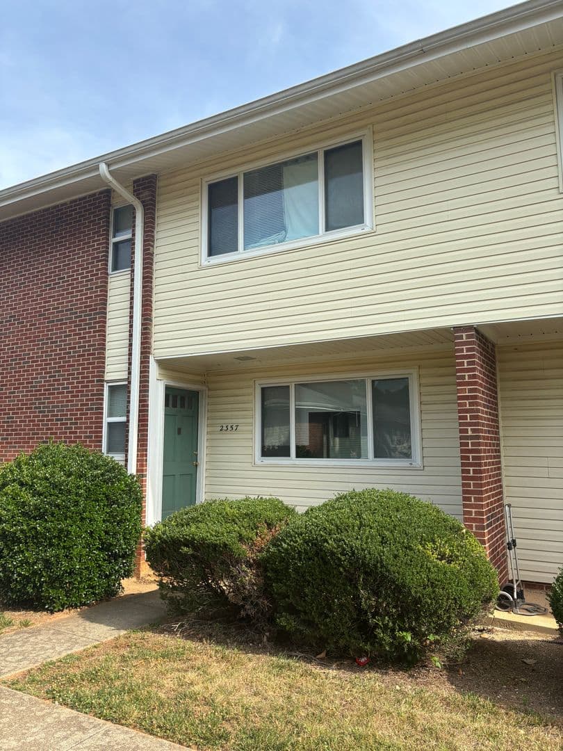 Raleigh Apartment: 2357 Champion Court