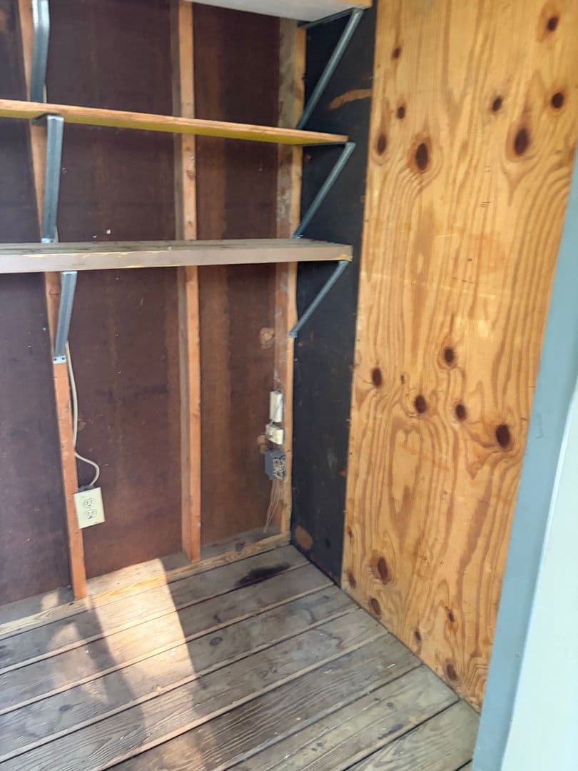 Raleigh Apartment: 2401-07 Sawmill Road