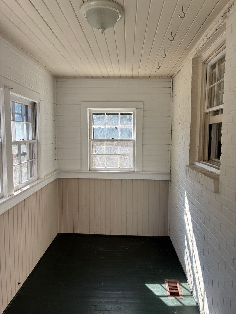 Raleigh Apartment: 815 W Johnson Street