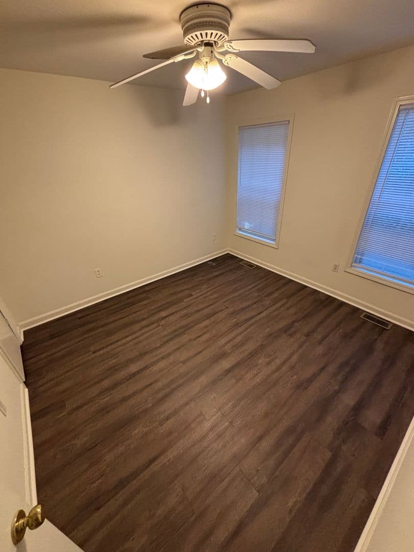 Raleigh Apartment: 1003 Lorimer Road