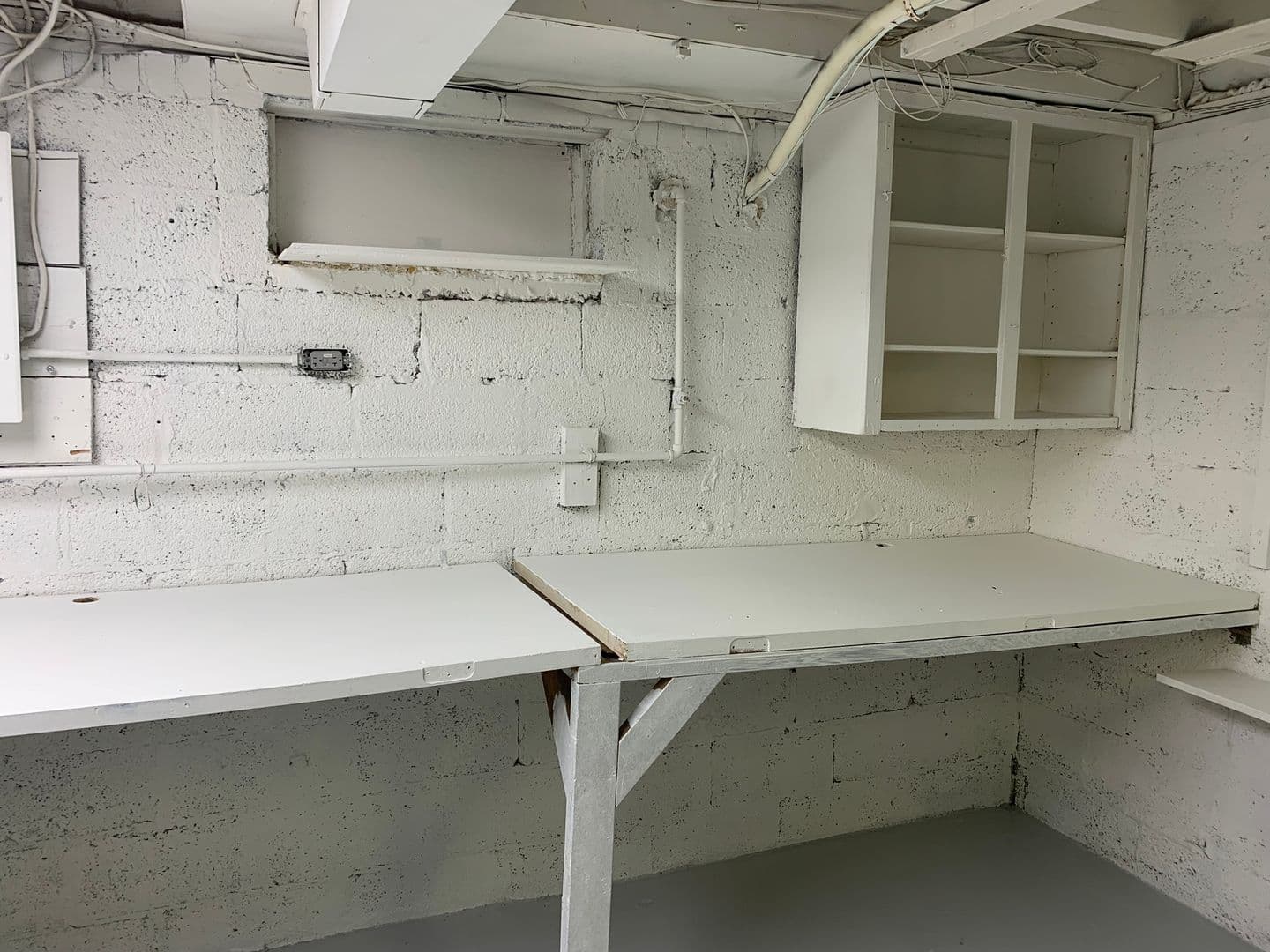 Raleigh Apartment: 3113 & 3115 Douglas Street