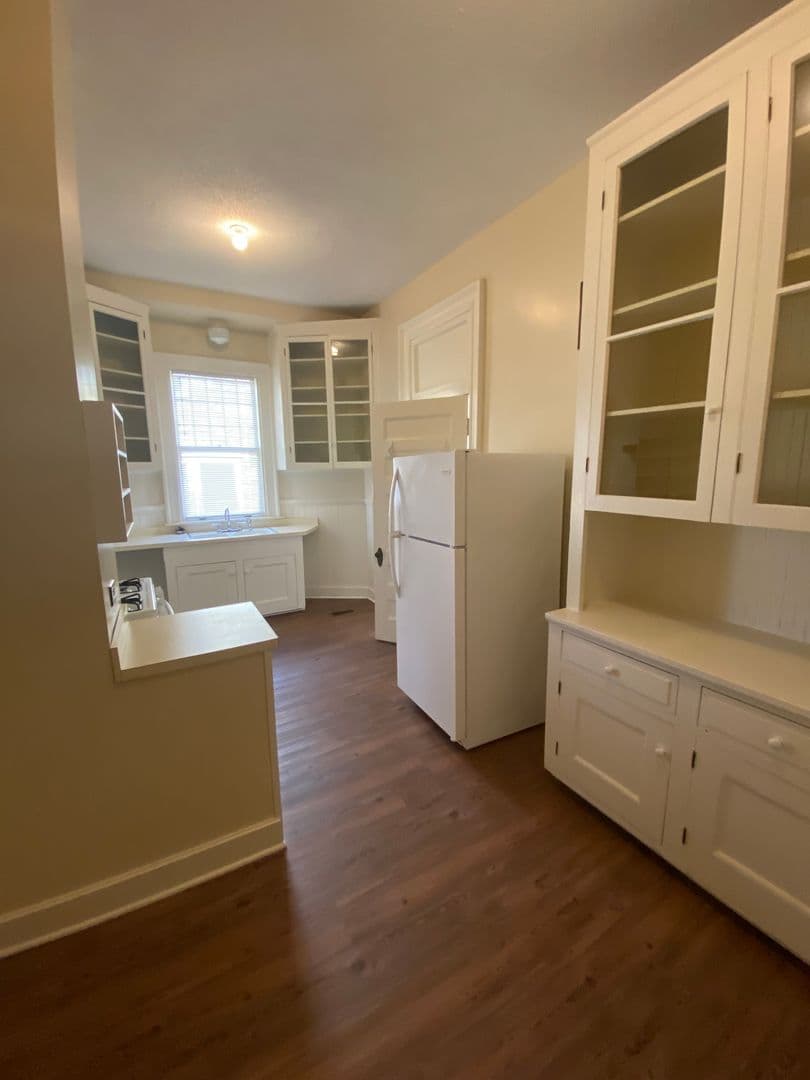 Raleigh Apartment: 606 N. Blount Street