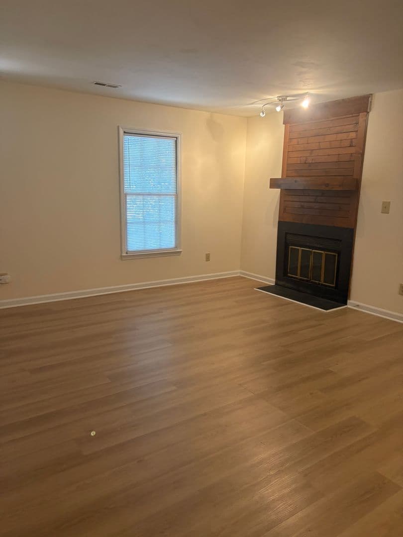 Raleigh Apartment: 2401-07 Sawmill Road