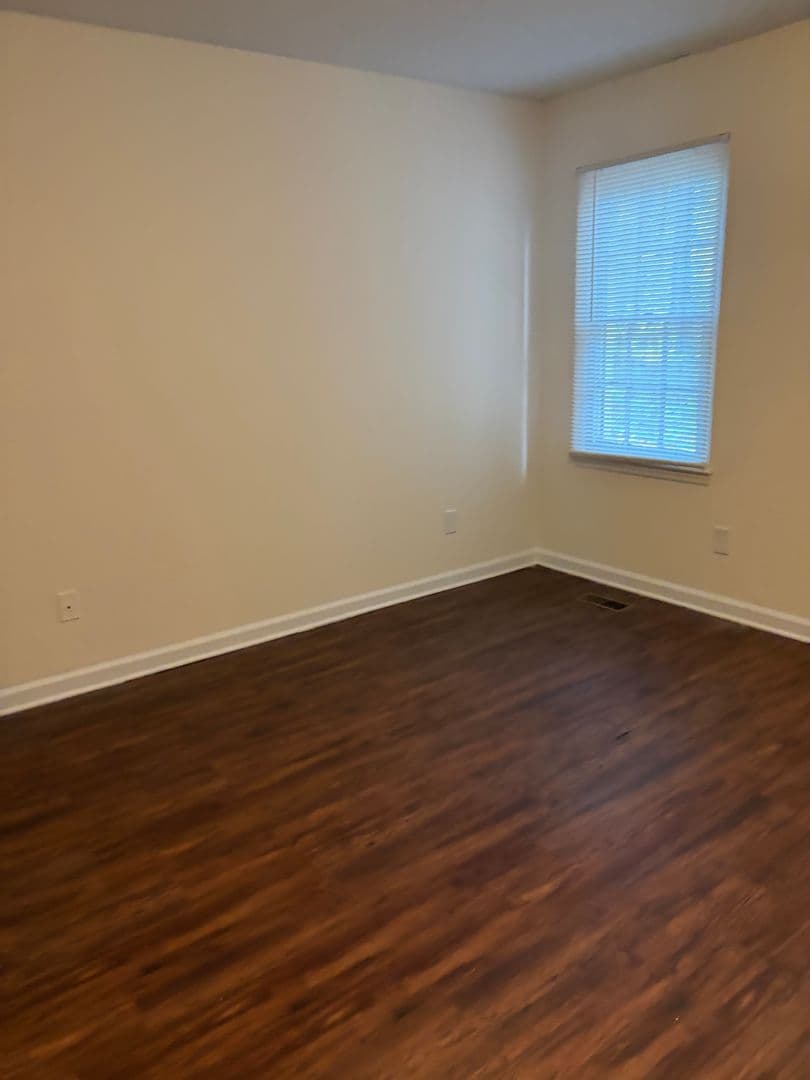Raleigh Apartment: 2401-07 Sawmill Road