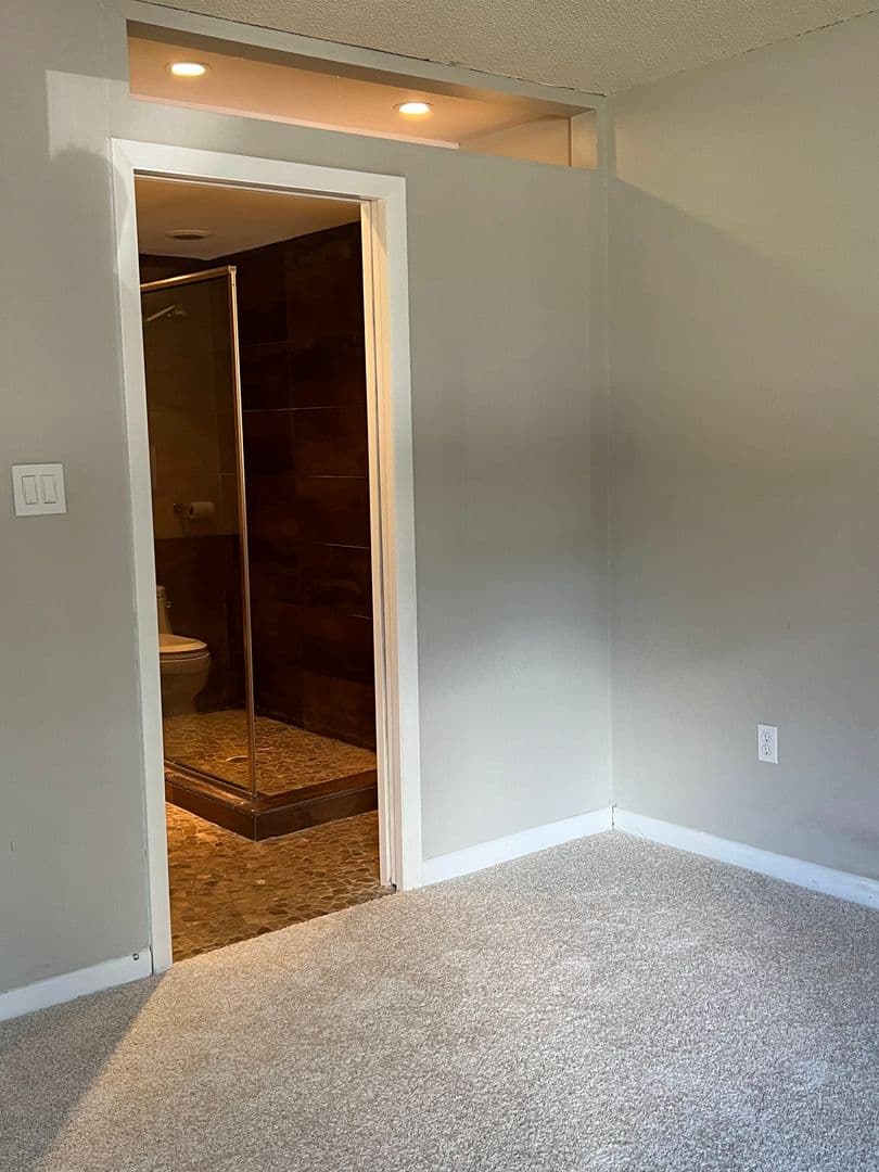 Raleigh Condo: 4519-B Edwards Mill Road