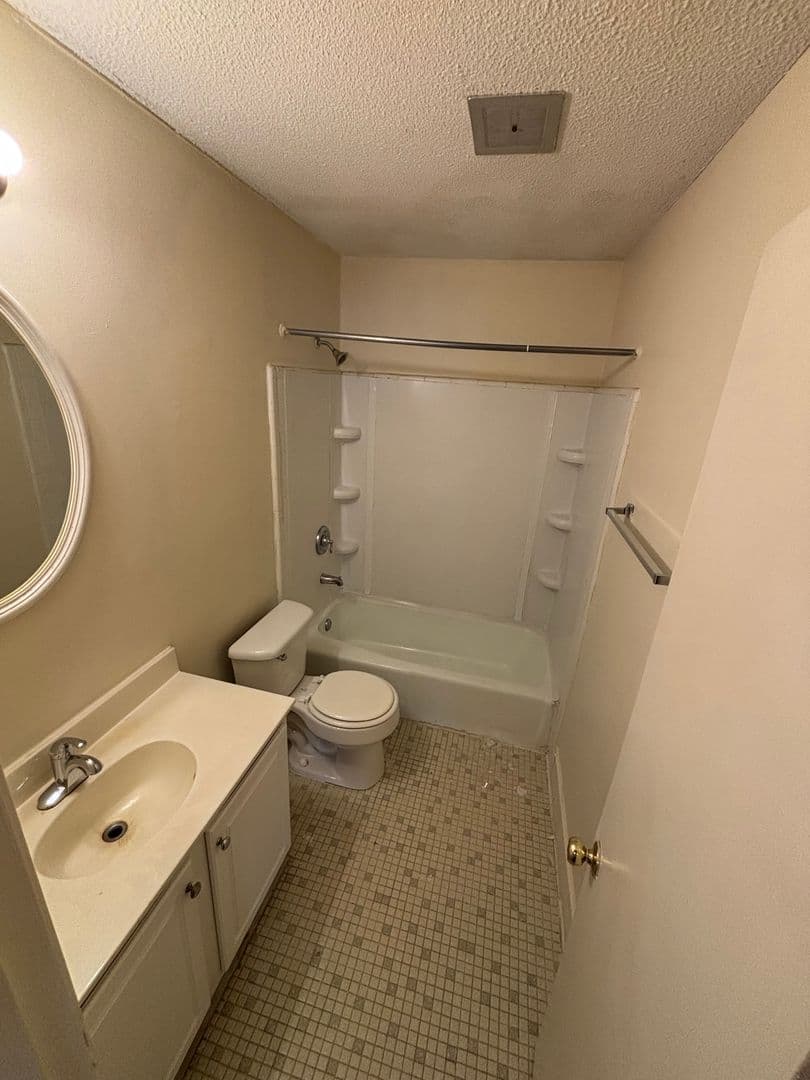 Raleigh Apartment: 200 Buck Jones Road