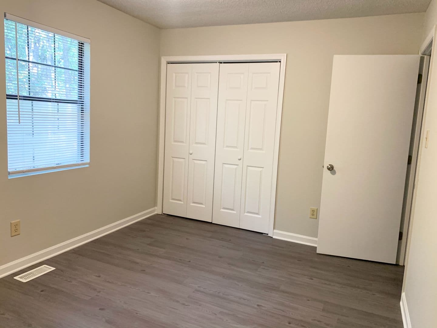 Raleigh Apartment: 5312 Grovewood Place