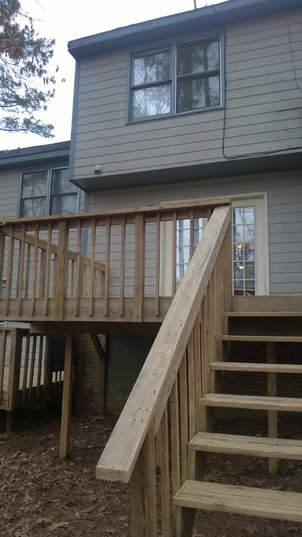 Raleigh Apartment: 552, 554 & 556 Brent Road