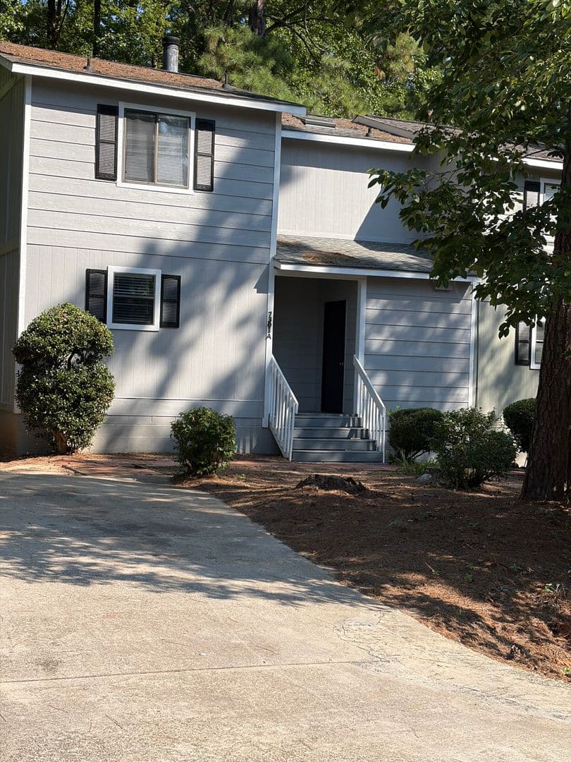 Raleigh Apartment: 7301 Leesville Road
