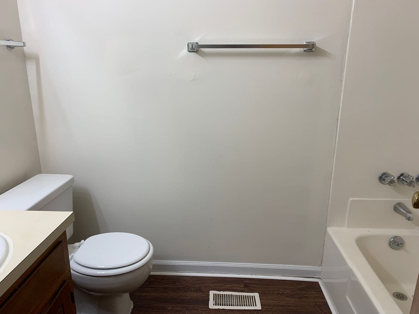 Raleigh Apartment: 2401-07 Sawmill Road