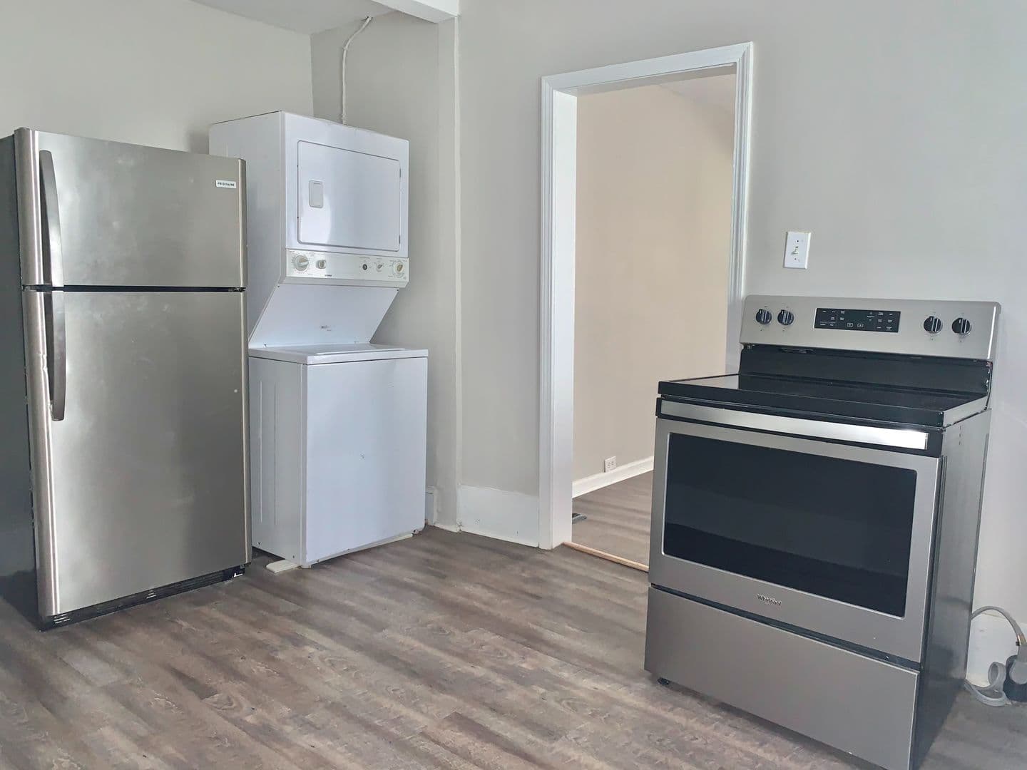 Raleigh Apartment: 2402 Everett Avenue