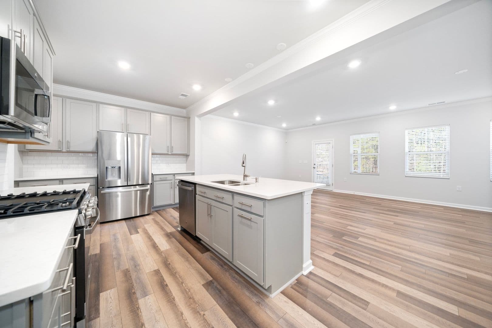 Apex Townhome: 1826 Porch Swing Way