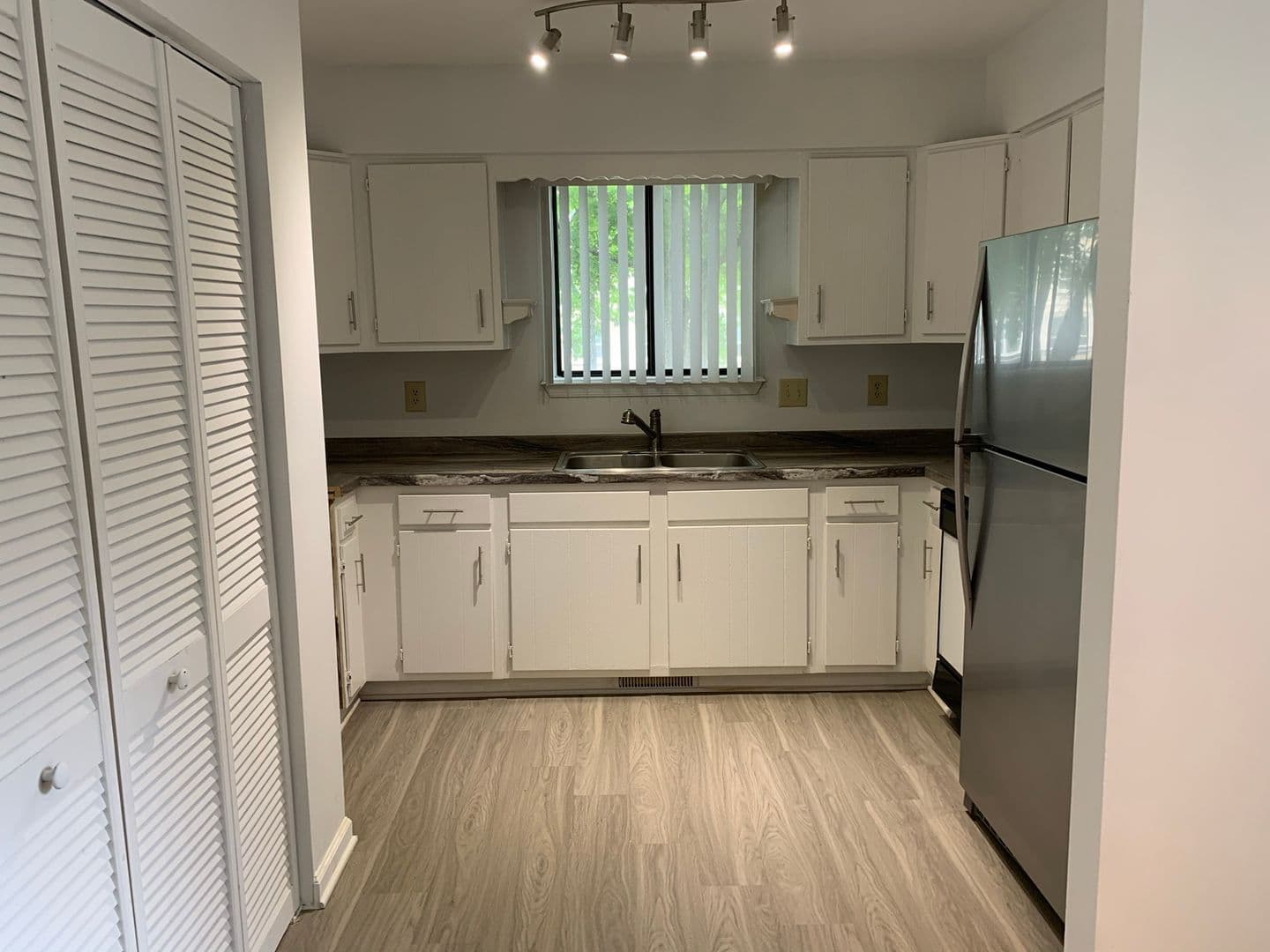 Raleigh Apartment: 4912 & 4914 Edwards Mill Road