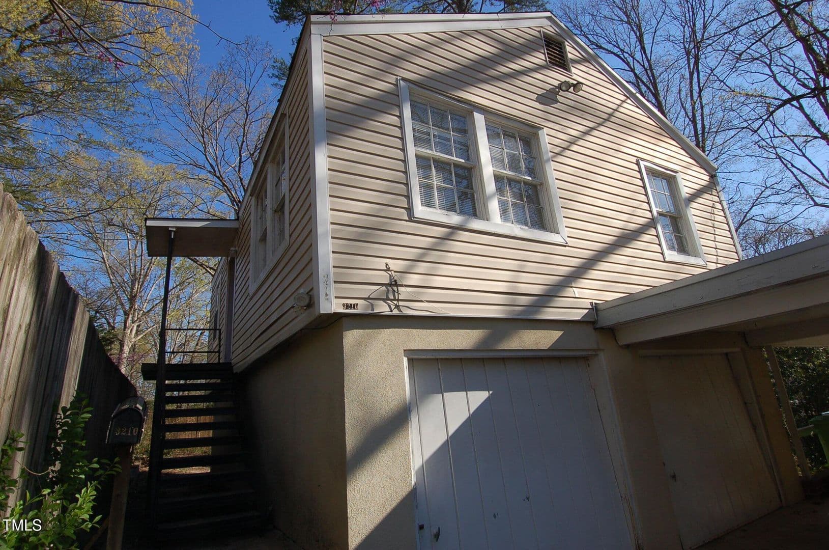 Raleigh Apartment: 3206 Ruffin Street