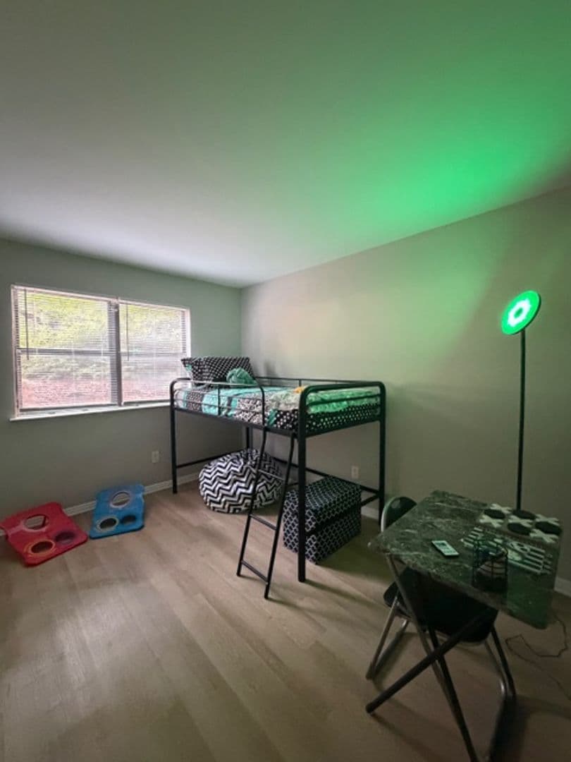 Cary Apartment: Ashton Woods