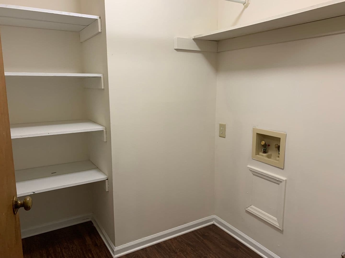 Raleigh Apartment: 2401-07 Sawmill Road