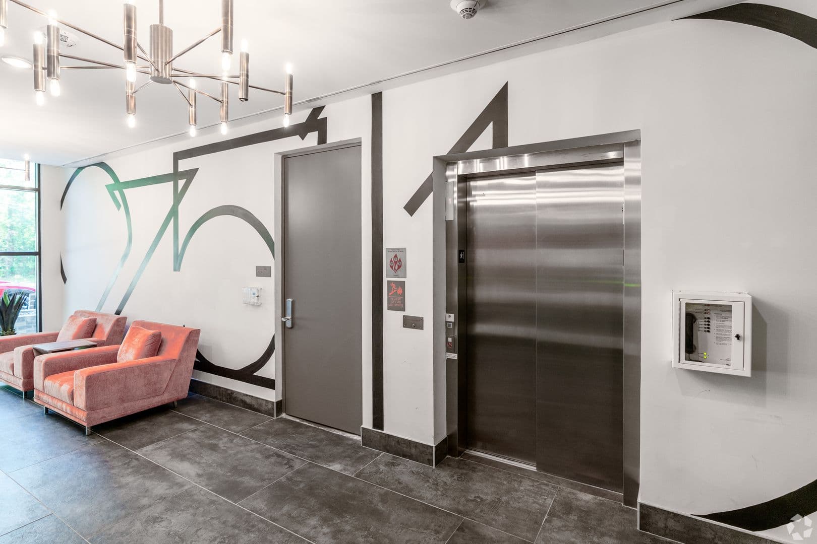 Cary Apartment: 400 E Chatham Street