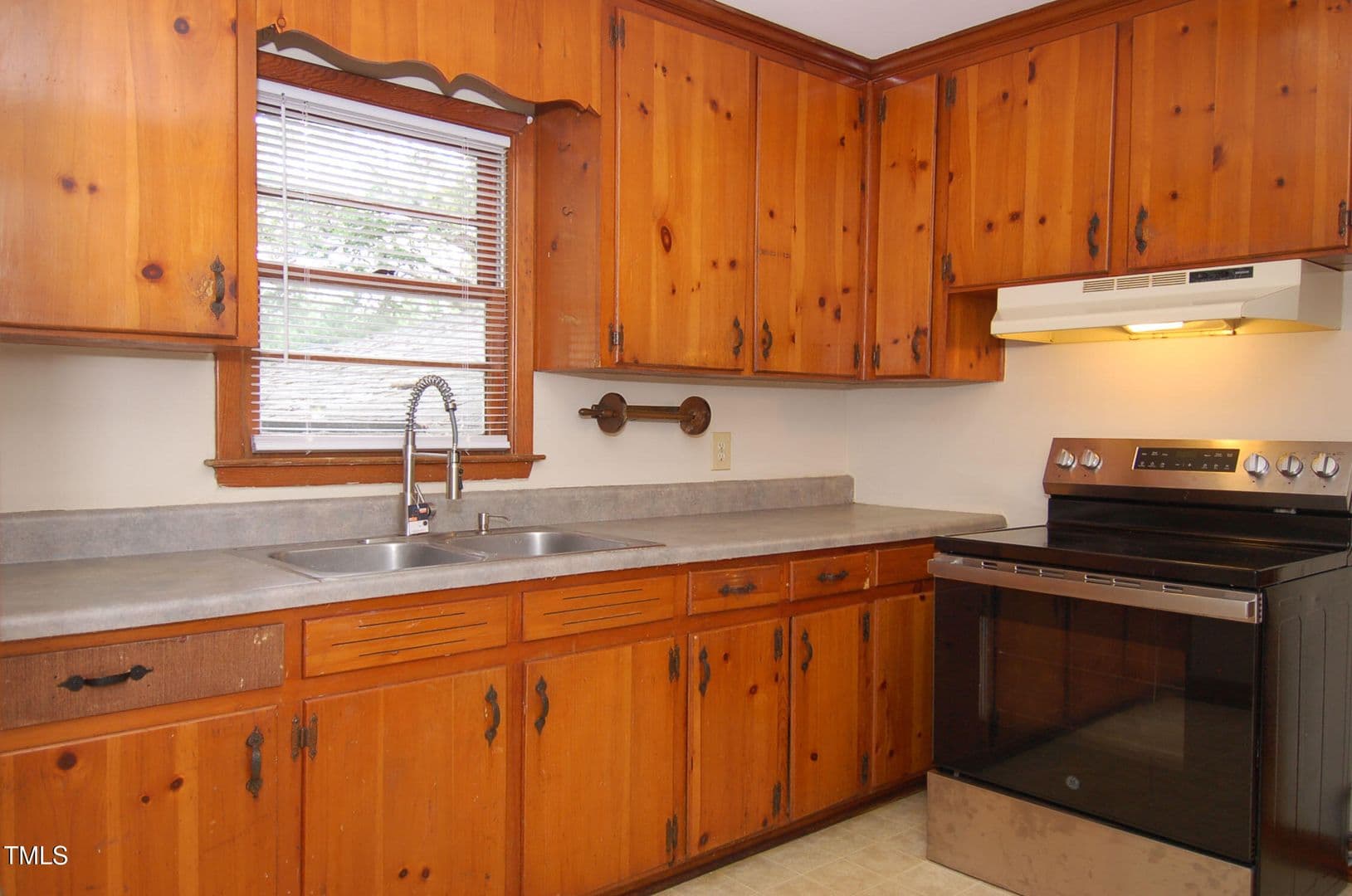 Raleigh Apartment: 3206 Ruffin Street