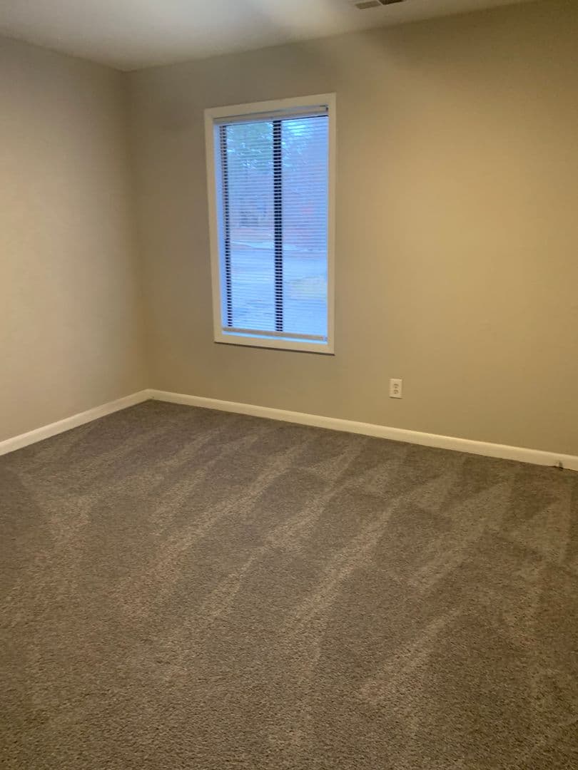 Raleigh Apartment: 4808 Wallingford Drive