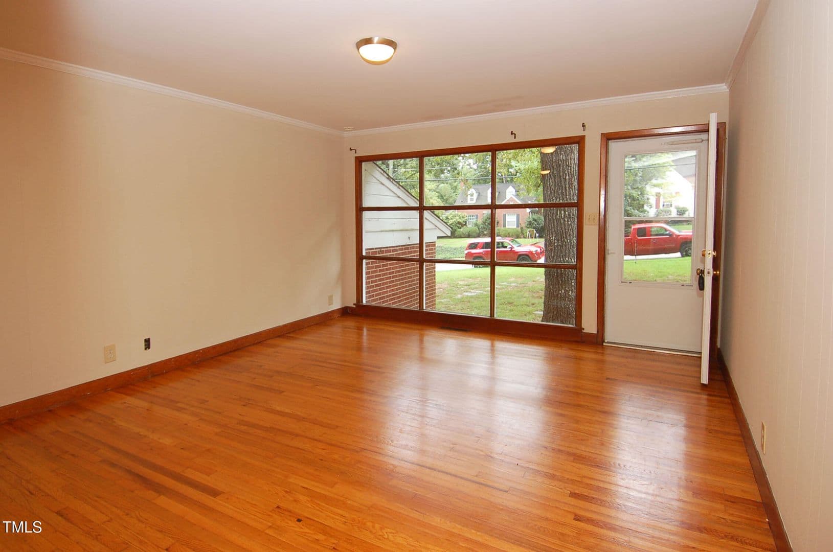 Raleigh Apartment: 3206 Ruffin Street