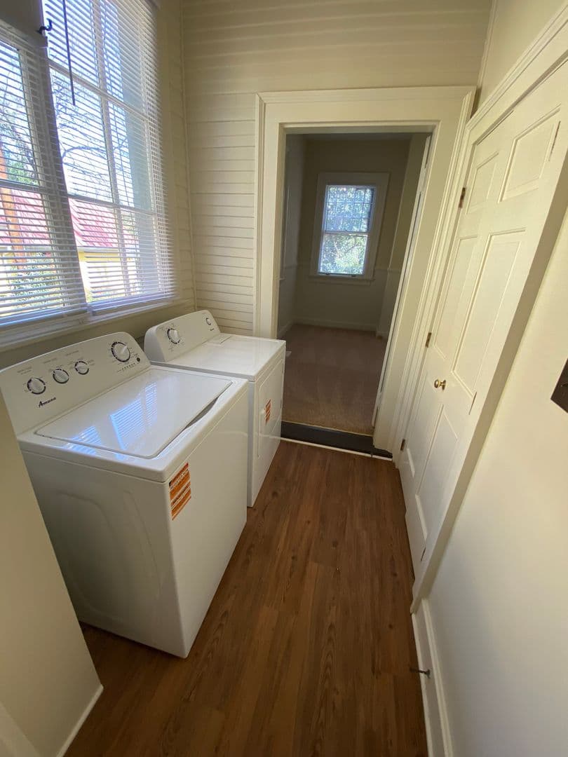 Raleigh Apartment: 606 N. Blount Street