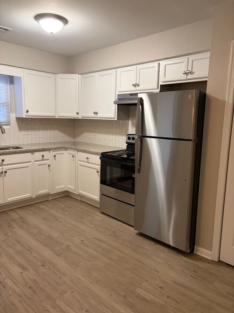 Raleigh Apartment: 5312 Grovewood Place