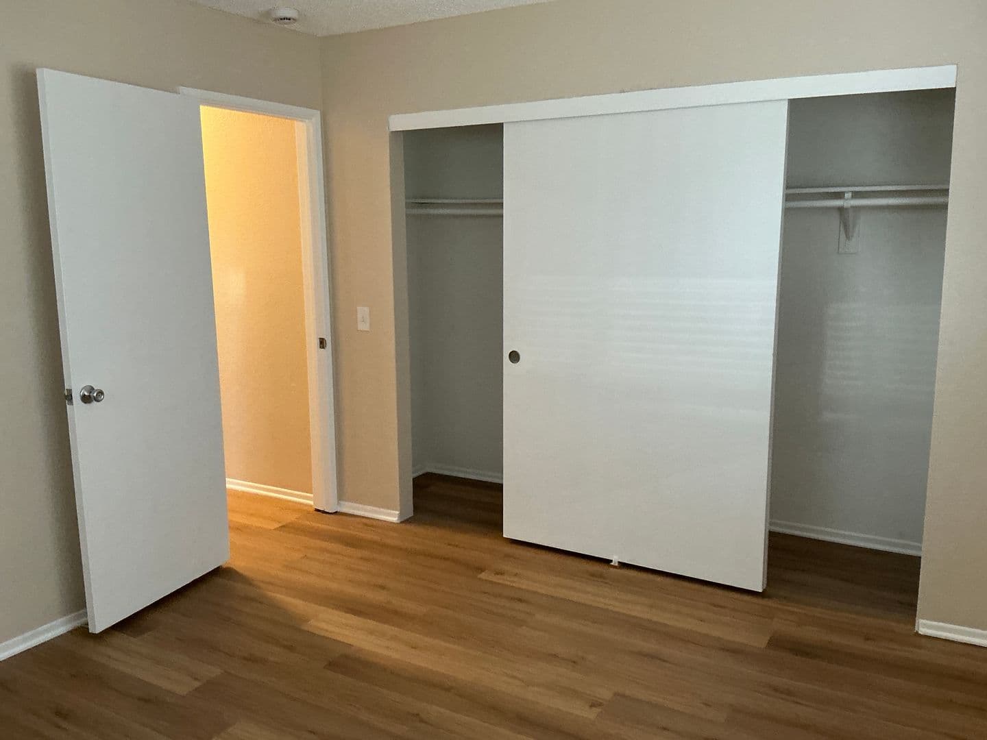 Orange Apartment: 530 East Sycamore Ave.
