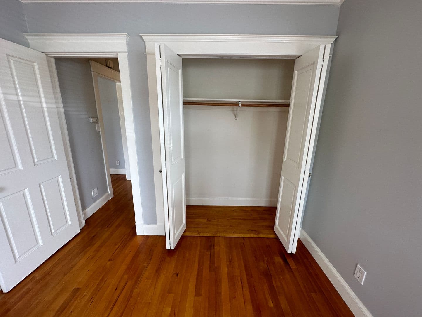Orange Apartment: 535 North Olive