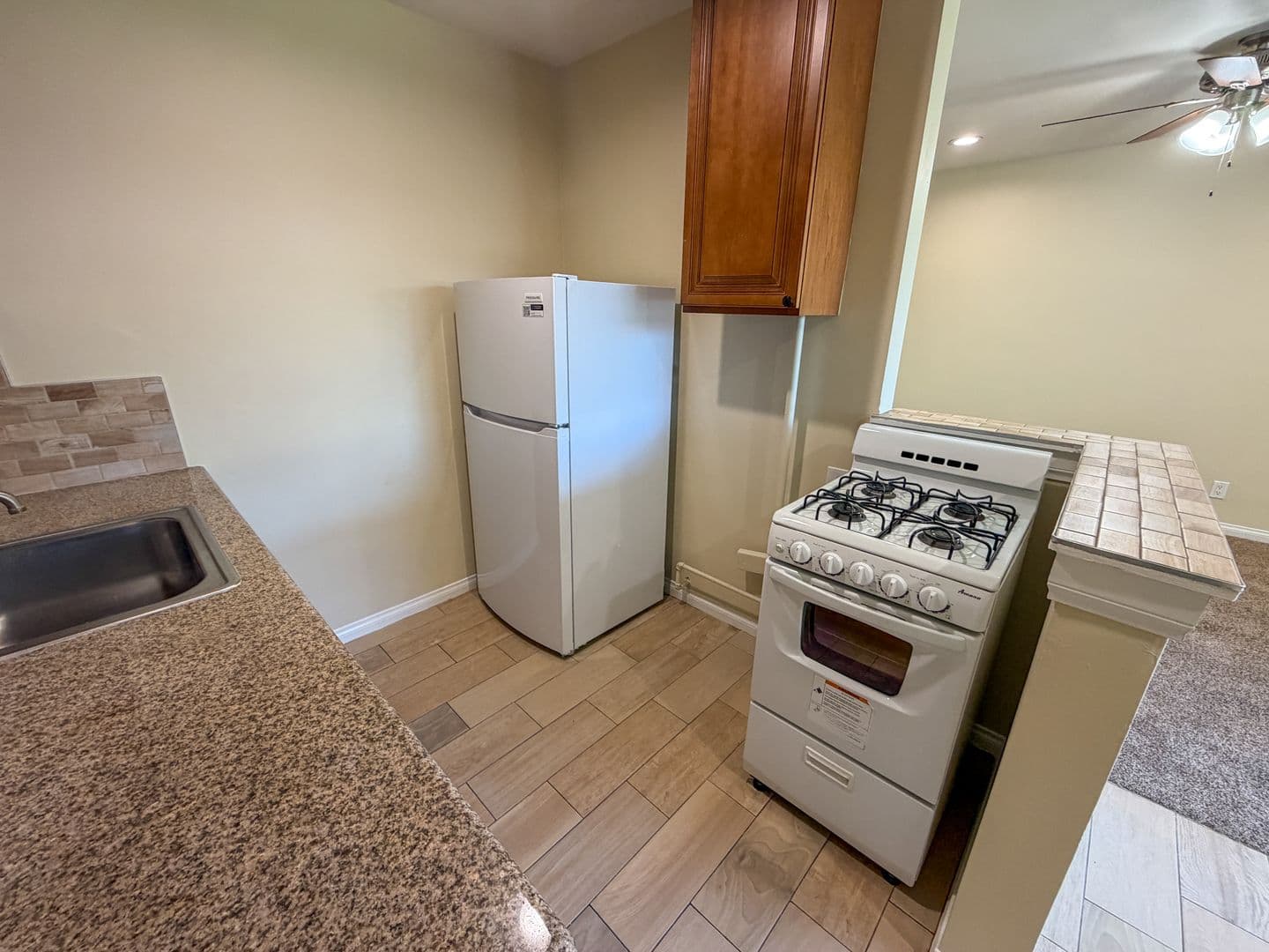 Anaheim Apartment: 2227 E. Westport Dr.